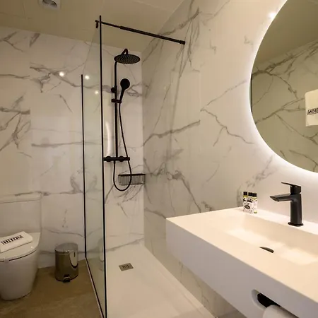 Hotel Ton 3*