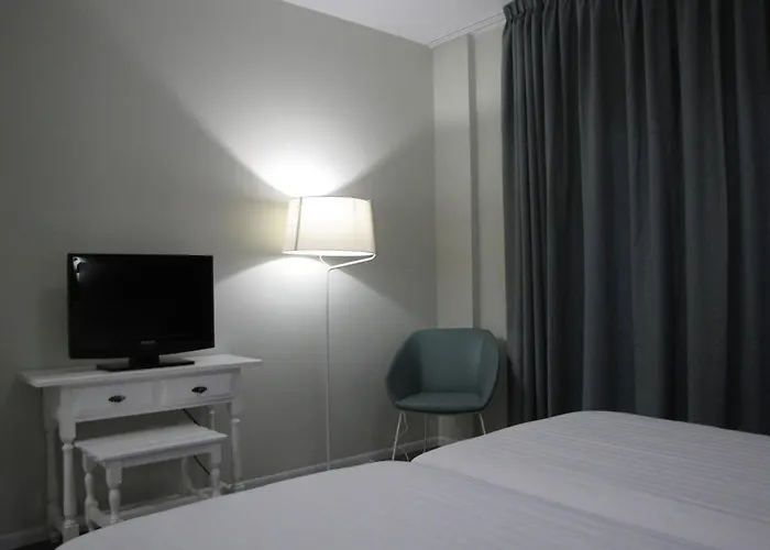 Ton Hotel 3*