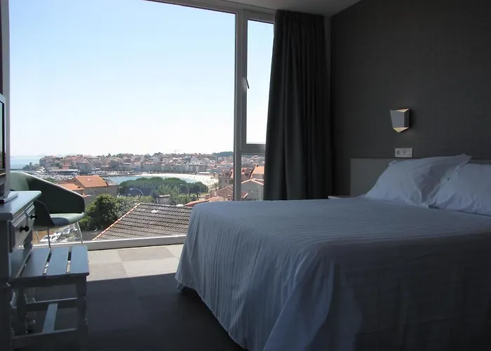 Ton Hotel 3*