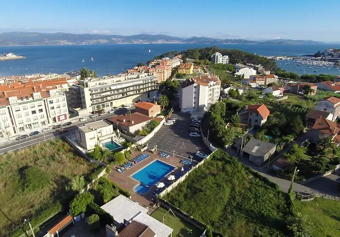 Ton Hotel